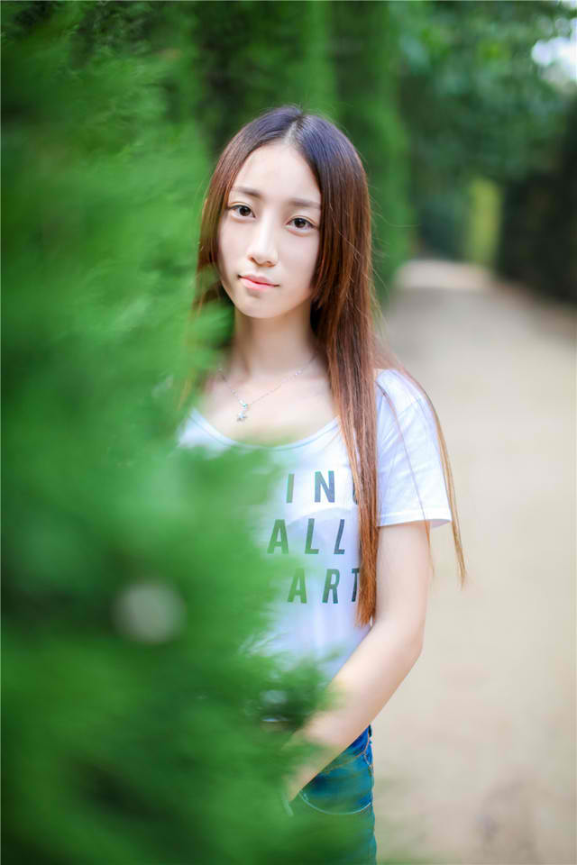 女女女